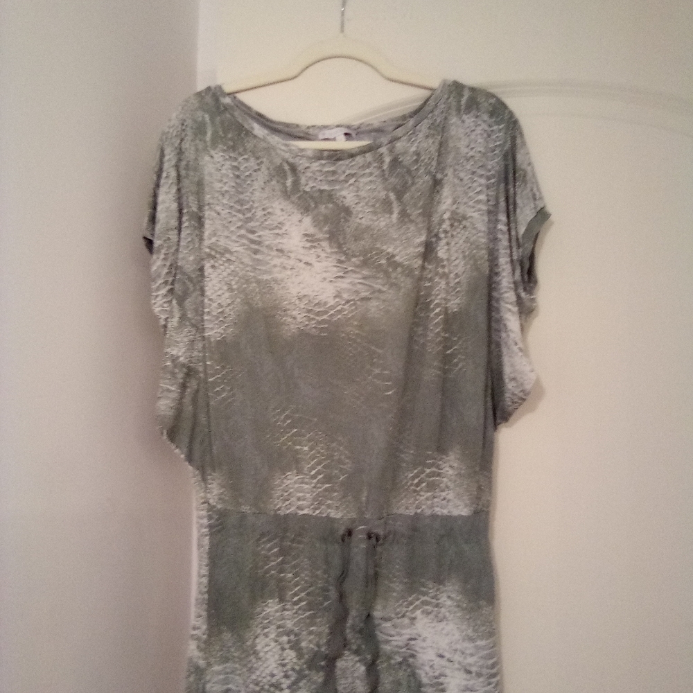 Le Lis Blanc Casual Short Dress